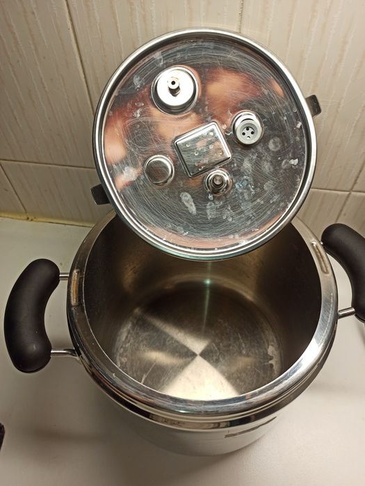 Panela de pressão em aço inoxidável 7l Silampos Lagos