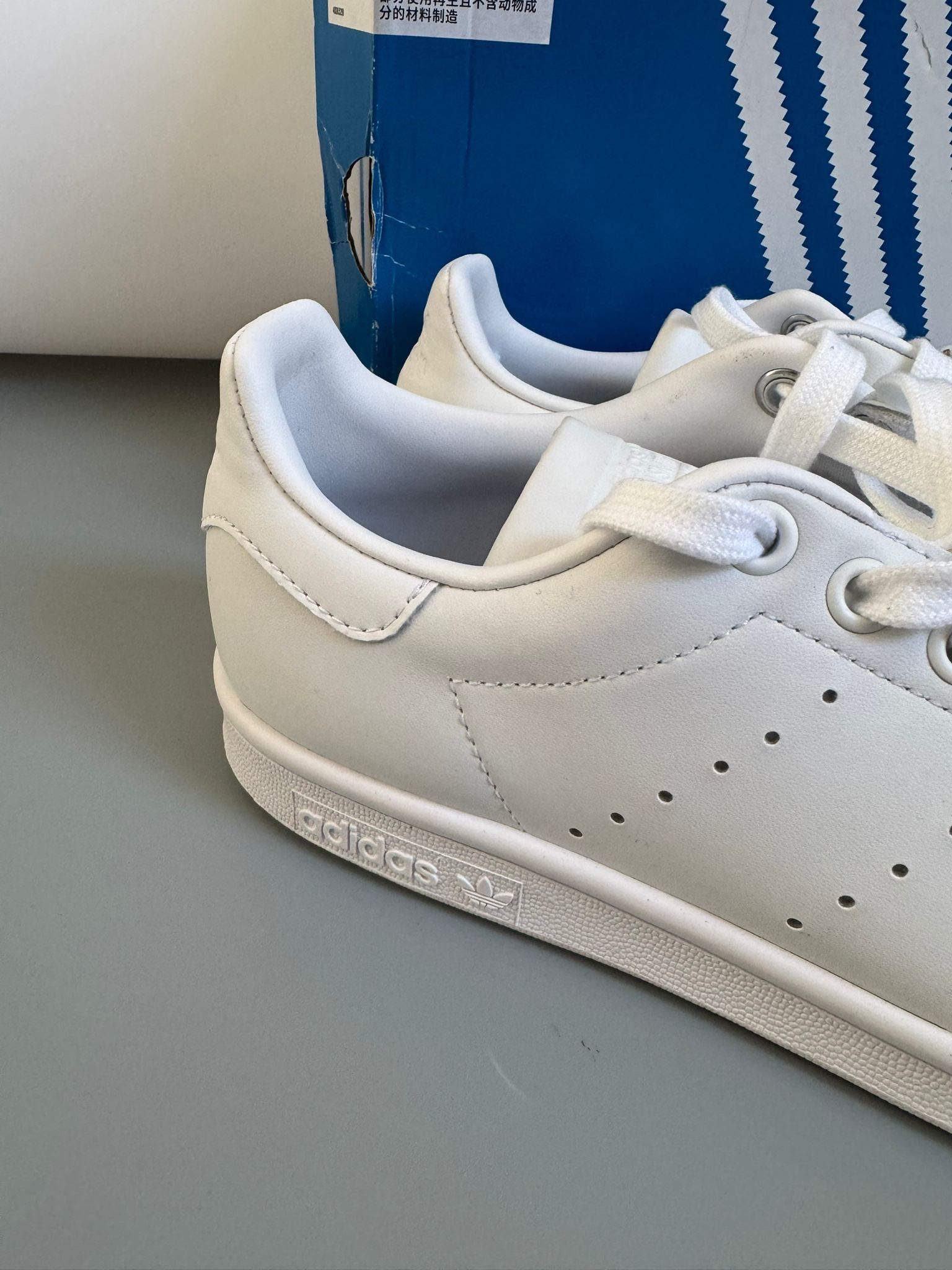Nowe sneakersy męskie ADIDAS STAN SMITH białe 38 2/3