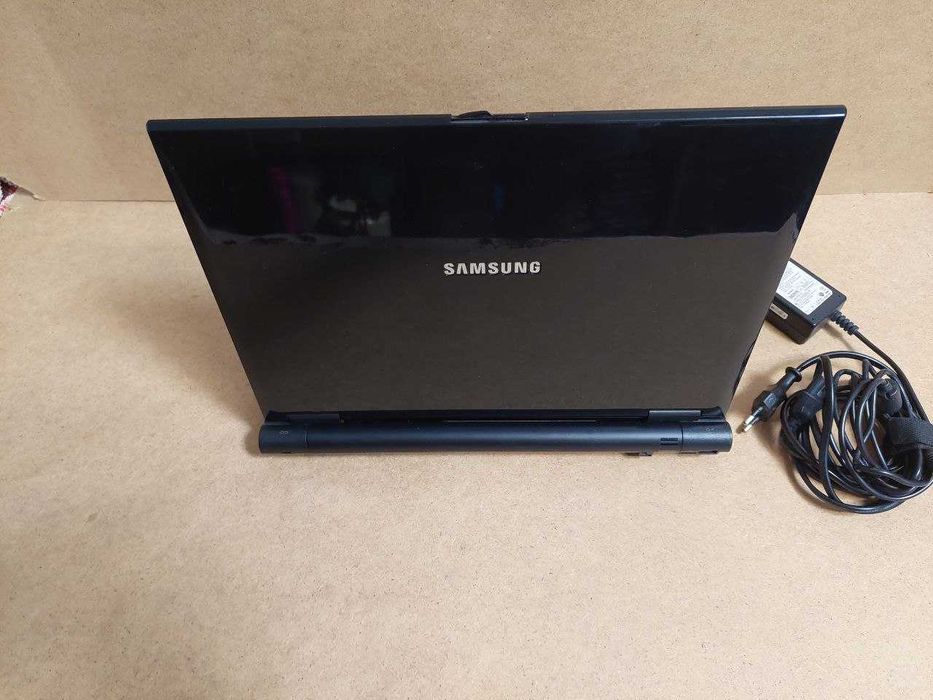 Ноутбук Samsung NP-R25E (на запчасти / нерабочий)