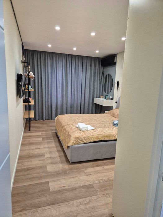 Продам 2 к. кв. новострой, пр. Героев Харькова