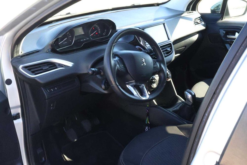 Peugeot 208 1.2 PureTech Style