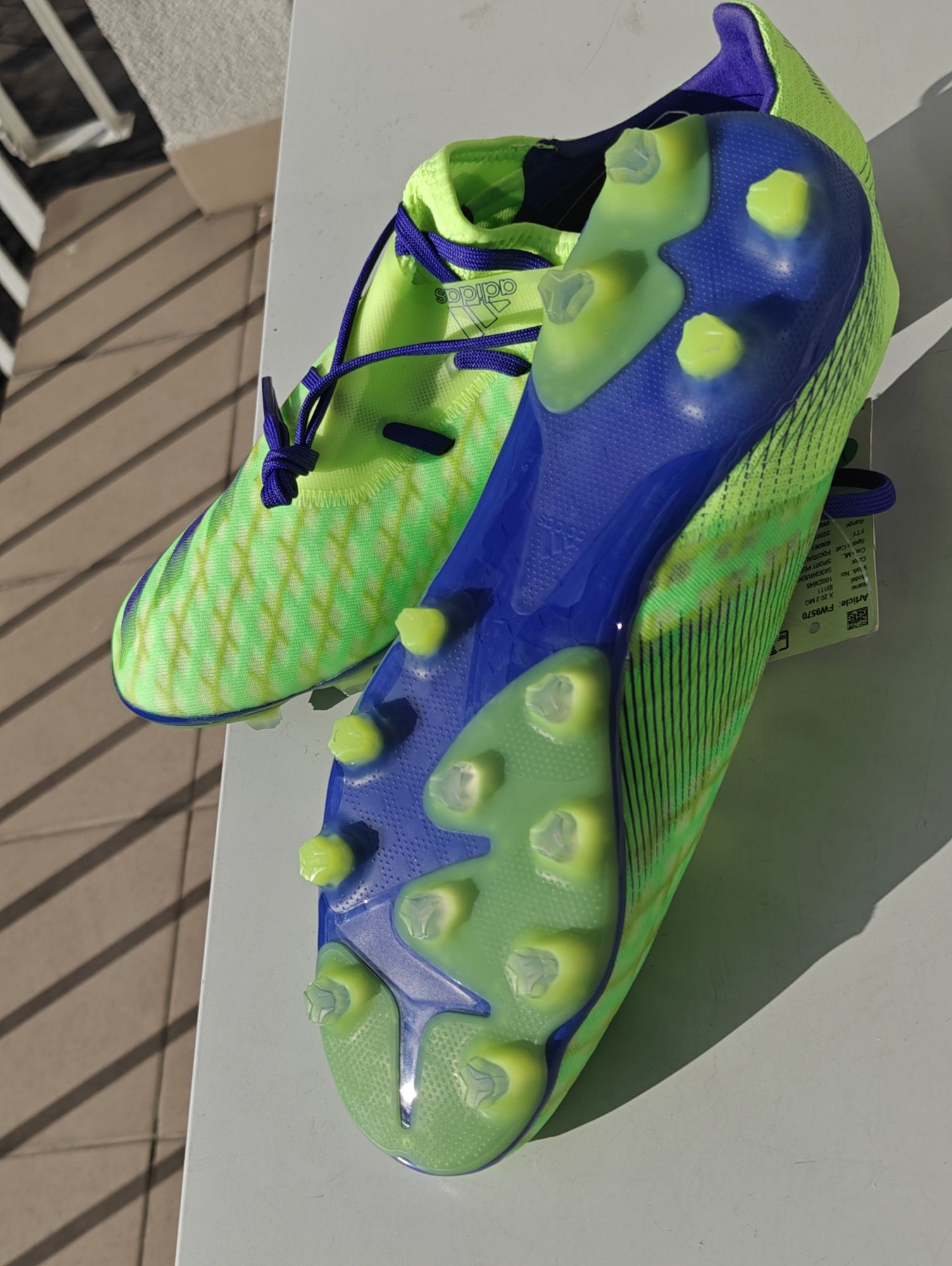 Nowe buty do piłki nożnej Adidas Ghosted 2 lanki pro korki 42.5 fast