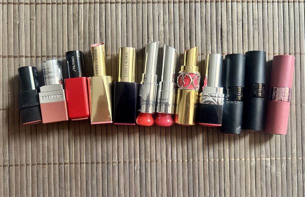 Помада ESTEE LAUDER desire 202