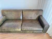Vendo sofa de couro retro