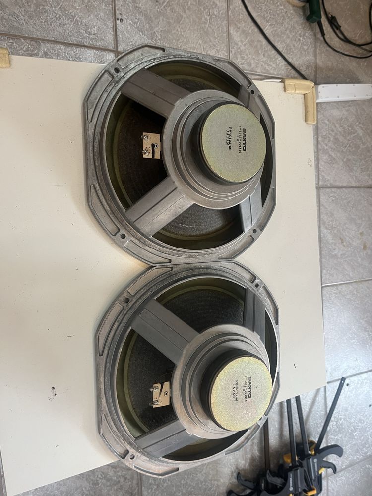 Glosniki basowe do kolumny Fisher sp-7000bx idealny stan