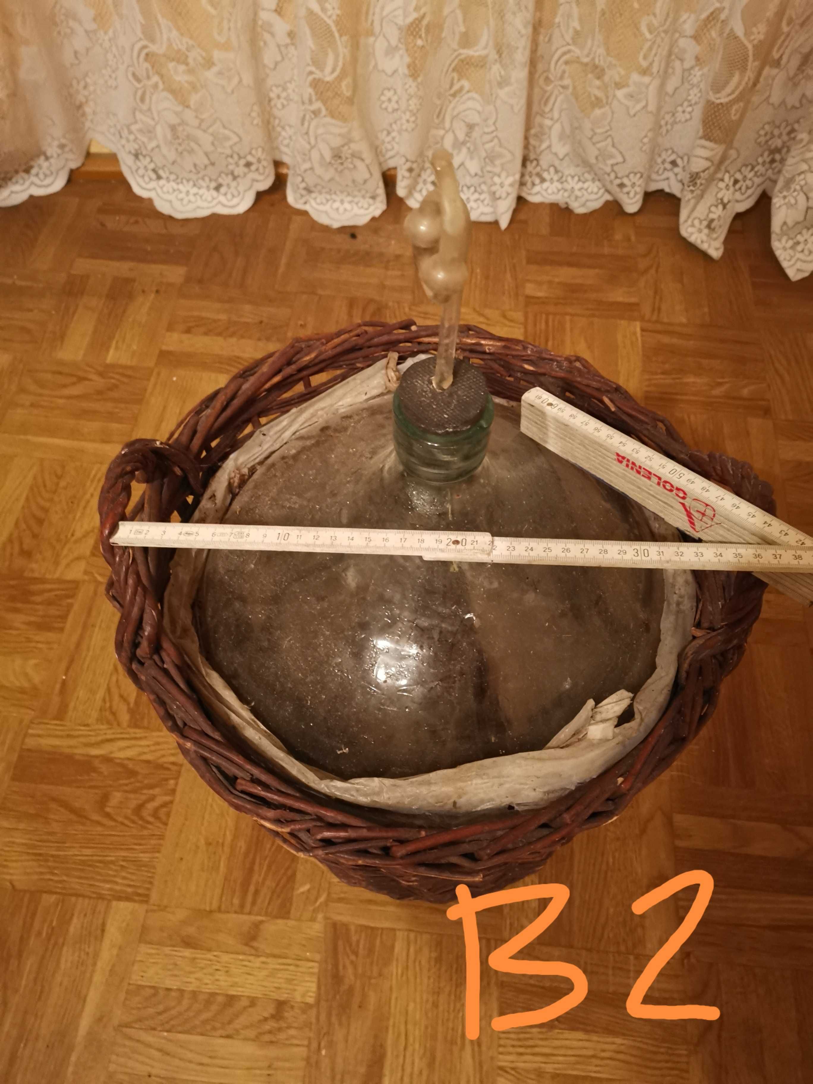 Balony szklane na wino z koszami szt. 4