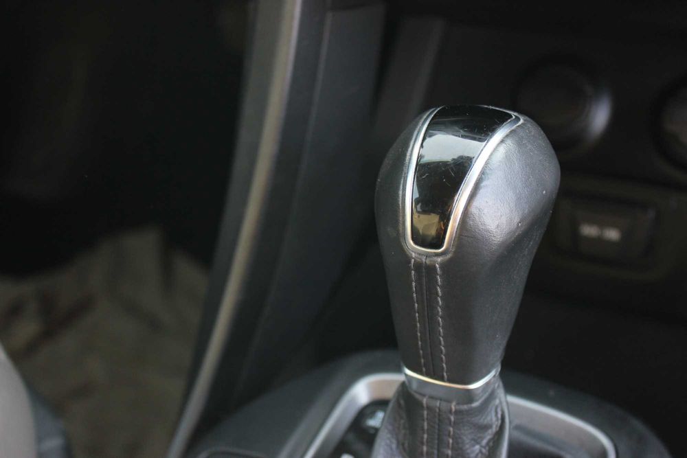 Продам Hyundai Santa Fe Premium 2013