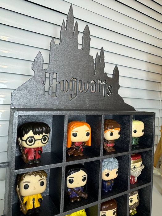 Шафа для фігурок з Kinder Гаррі Поттер. Сірий металік