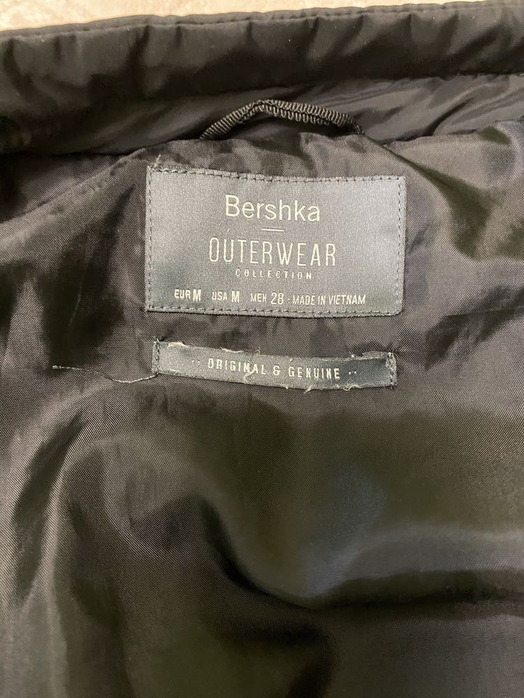 Куртка Bershka