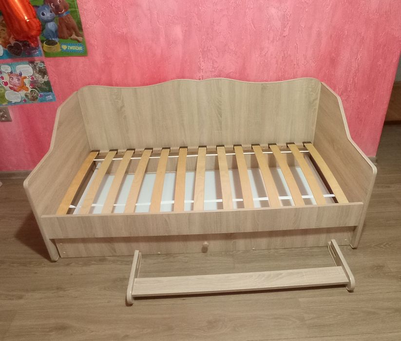 Łóżko dziecięce z barierką dąb Sonoma 160 x 80