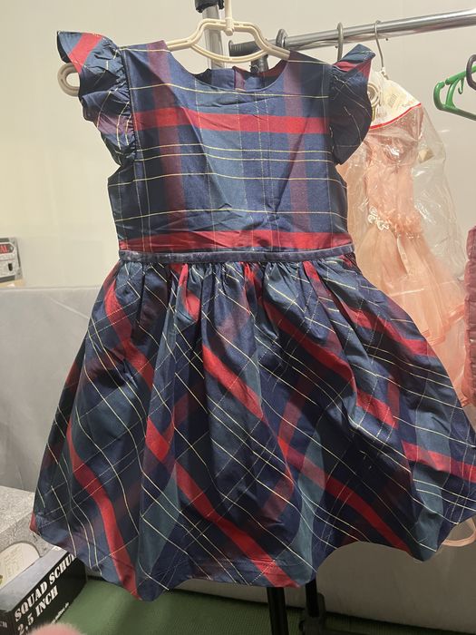 Продам сукню в садочок