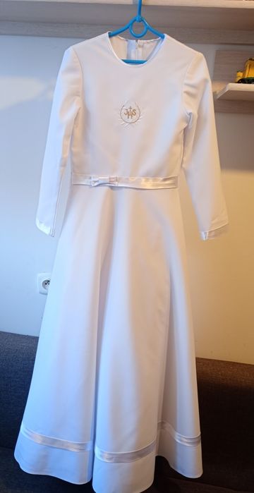 Dziewczęca alba sukienka komunijna 140 cm