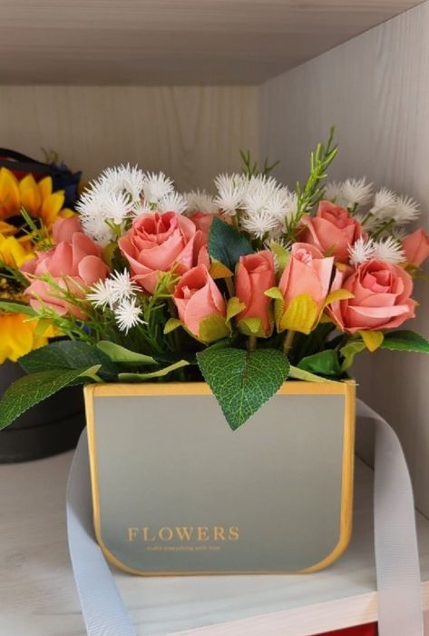 flower box flowerbox róże ozdoba dekoracja urodziny dzień kobiet