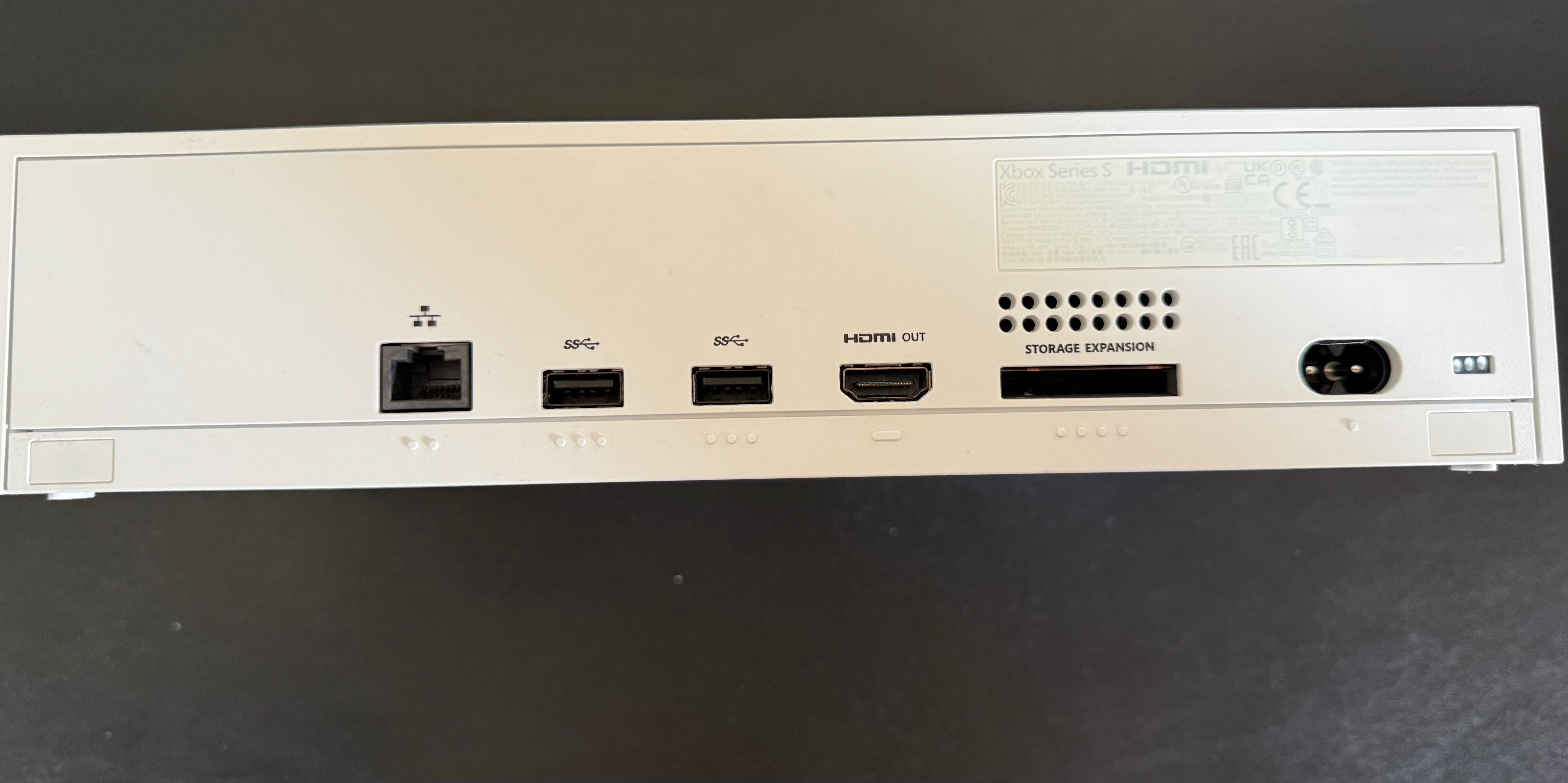 Xbox Series S 512 GB - Stan bardzo dobry - W zestawie pad i kable