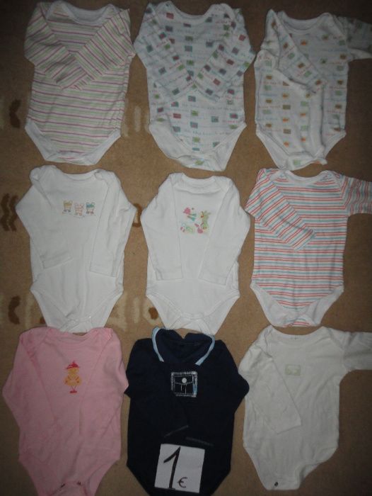 Roupinha bebé / criança de 9/12 meses aproximadamente