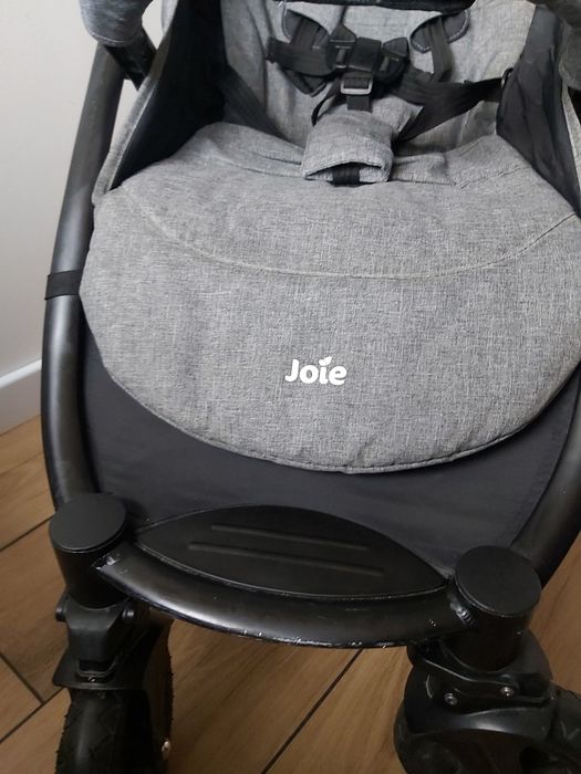Wózek spacerówka Joie litetrax 4 air