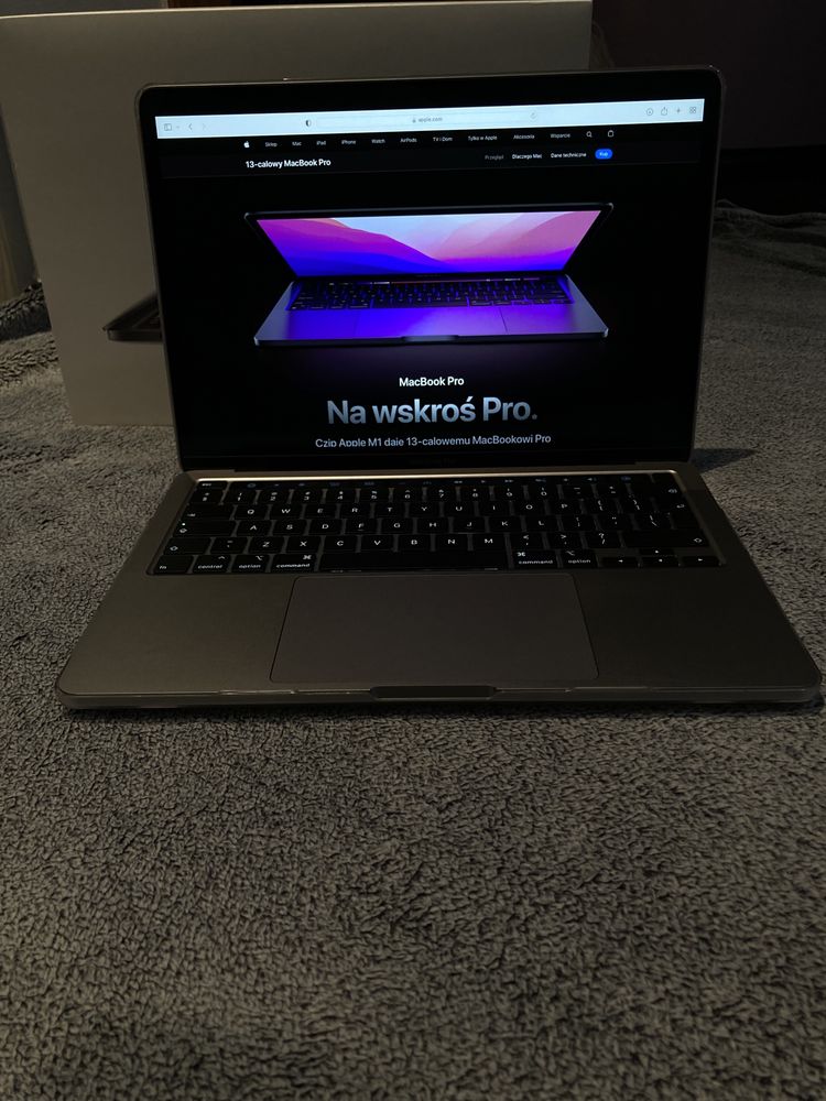 Apple MacBook Pro 2020 13,3 cali 8gb RAM/256gb SSD I5 *GRATIS ETUI*