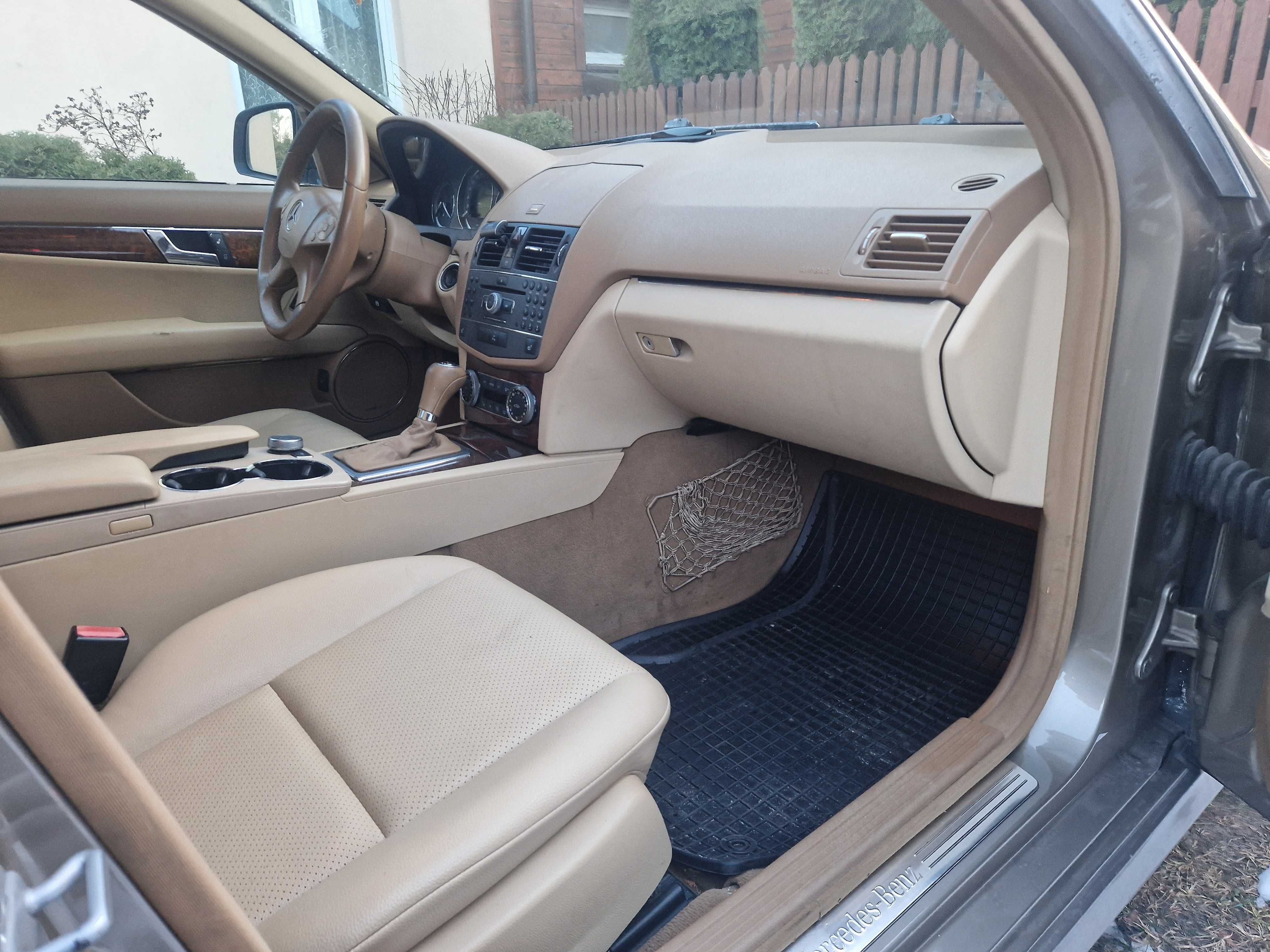 Mercedes w204 c300