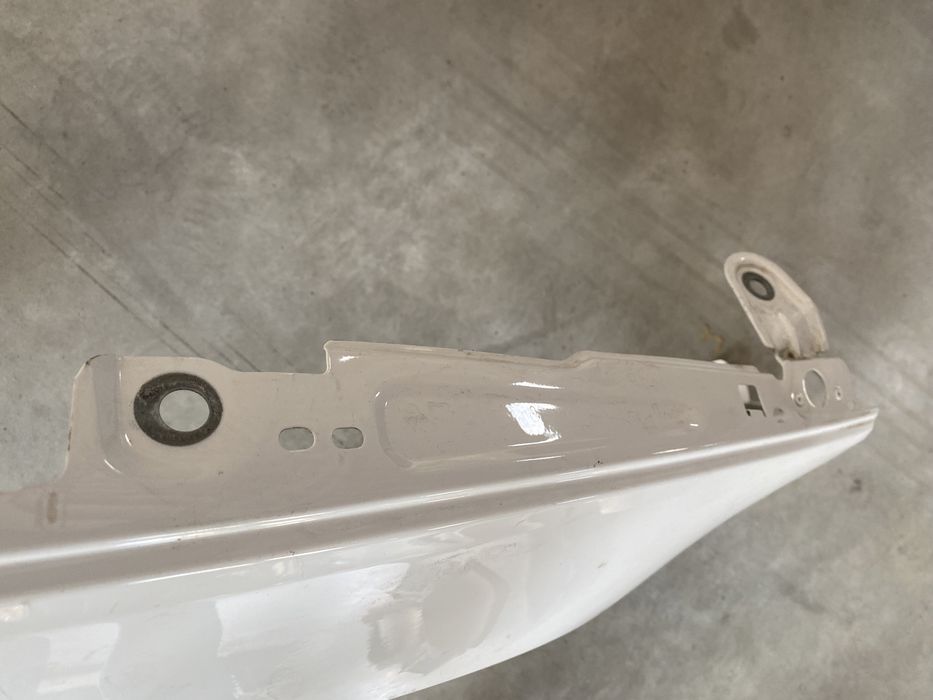 Крыло переднее правое Audi a4b9