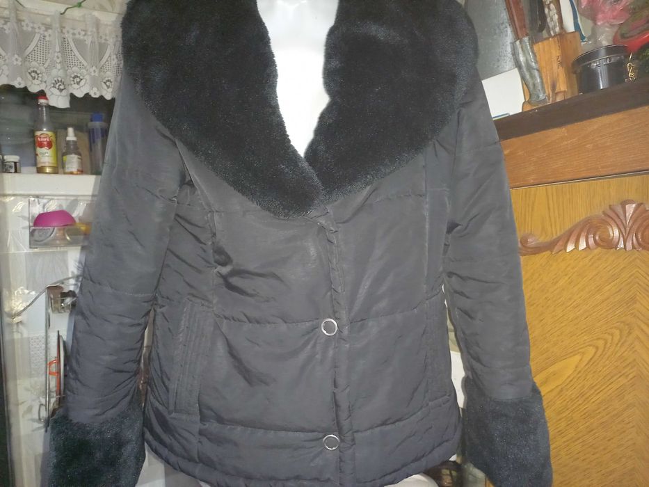 Осенне- зимняя куртка