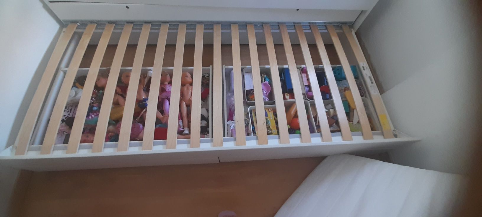 Vendo Cama Ikea com gavetão