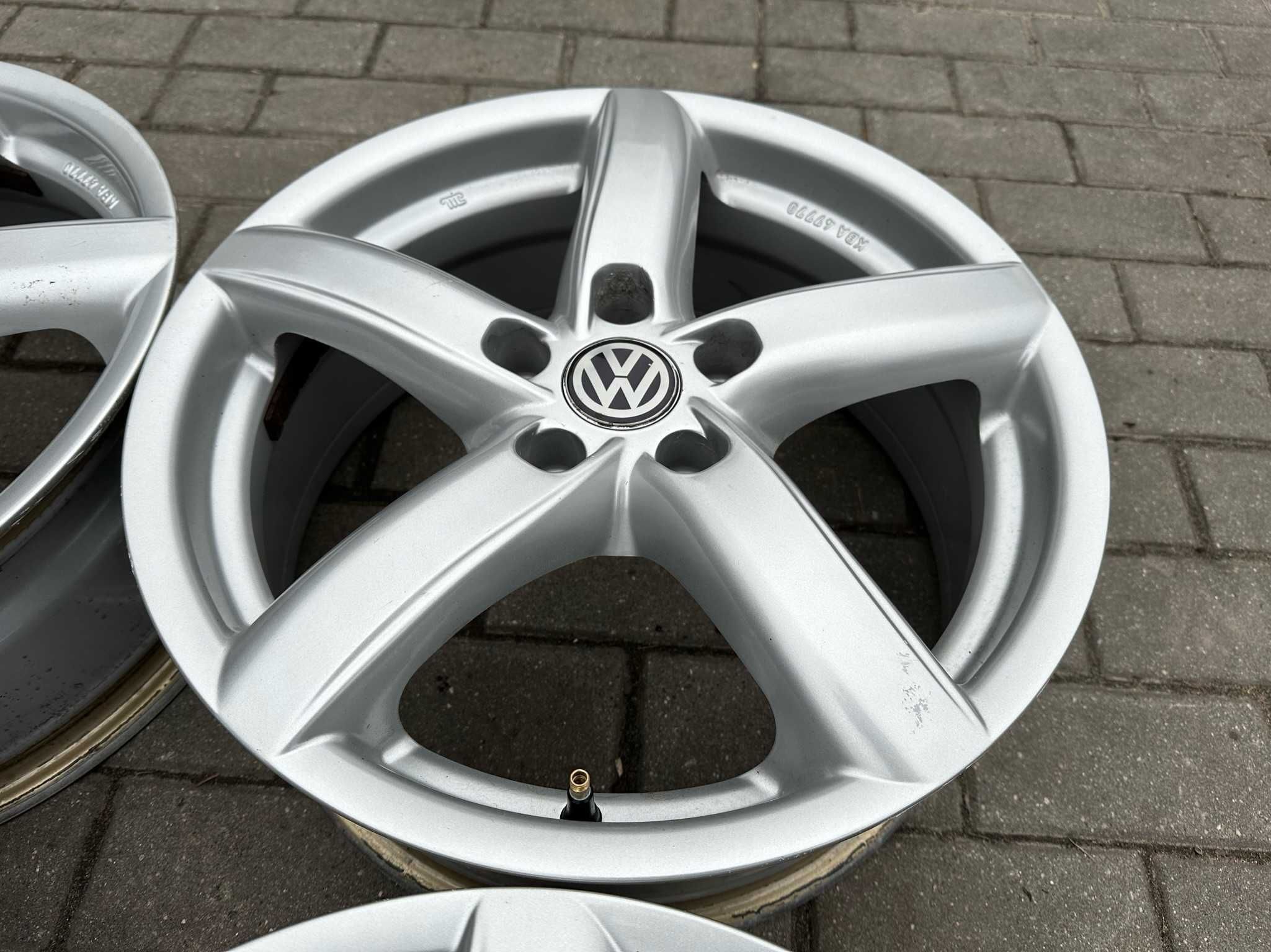 FELGI VW 17 Beetle Caddy Golf Passat Jetta Scirocco Touran ET44 5X112