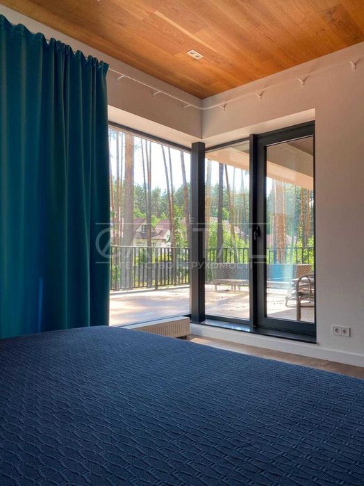 Шикарний та комфортний будинок у стилі "HIGH TECH" в Стоянці