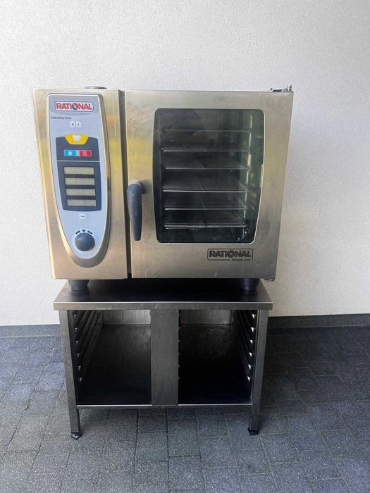 Piec konwekcyjno-parowy Rational SCC 61 E z orginalna podstawa