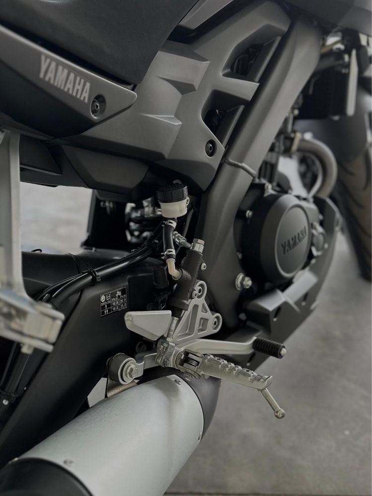 YAMAHA MT 125 - Apenas 4000 kms.