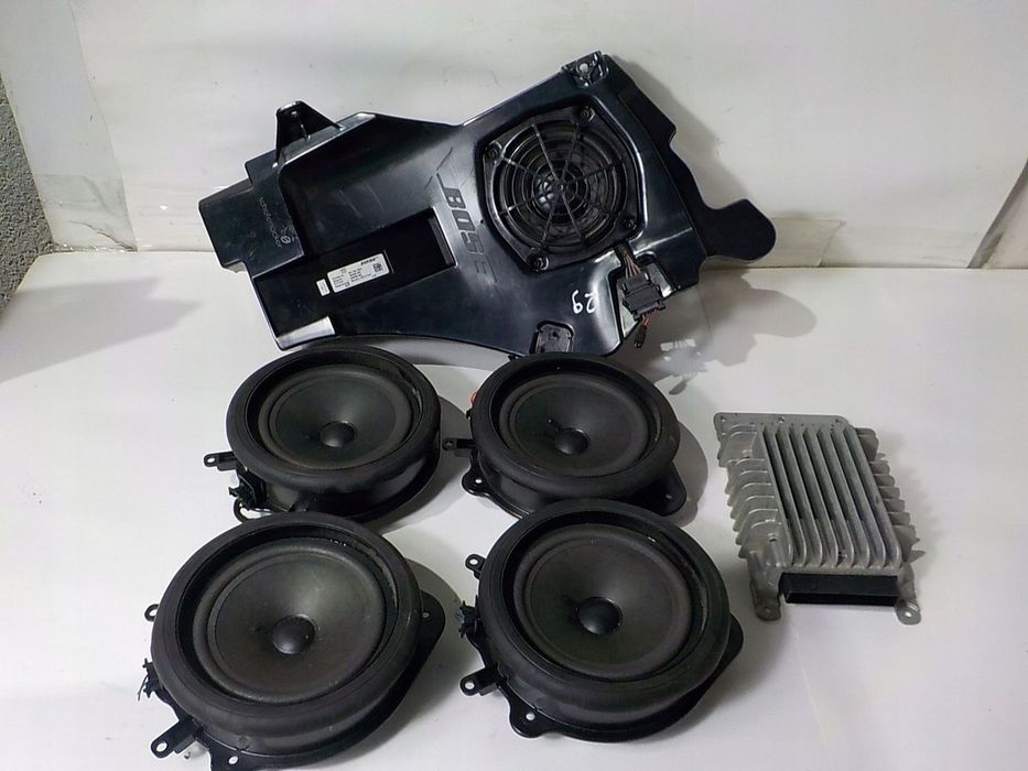 AUDI A3 II 8P GŁOŚNIKI WZMACNIACZ SUBWOOFER KOMPLET 8P4035382C