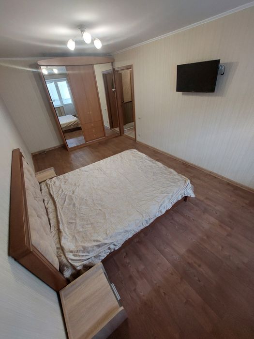 Продаж 2 кімнатна  квартира  Центр