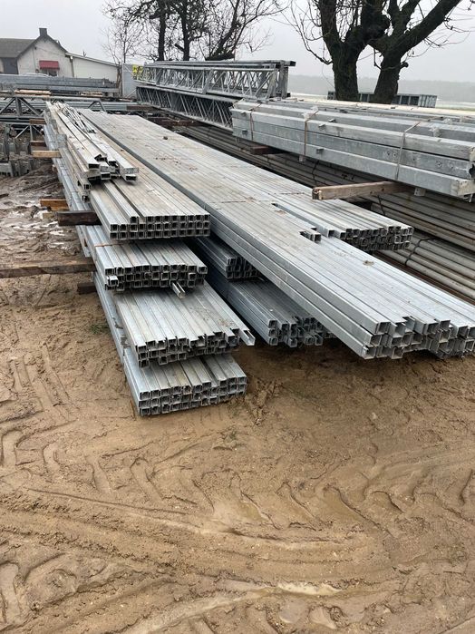 Ceownik 40x40x2 pół zamknięty ocynk 8-9m łaty dachowe profil wiaty