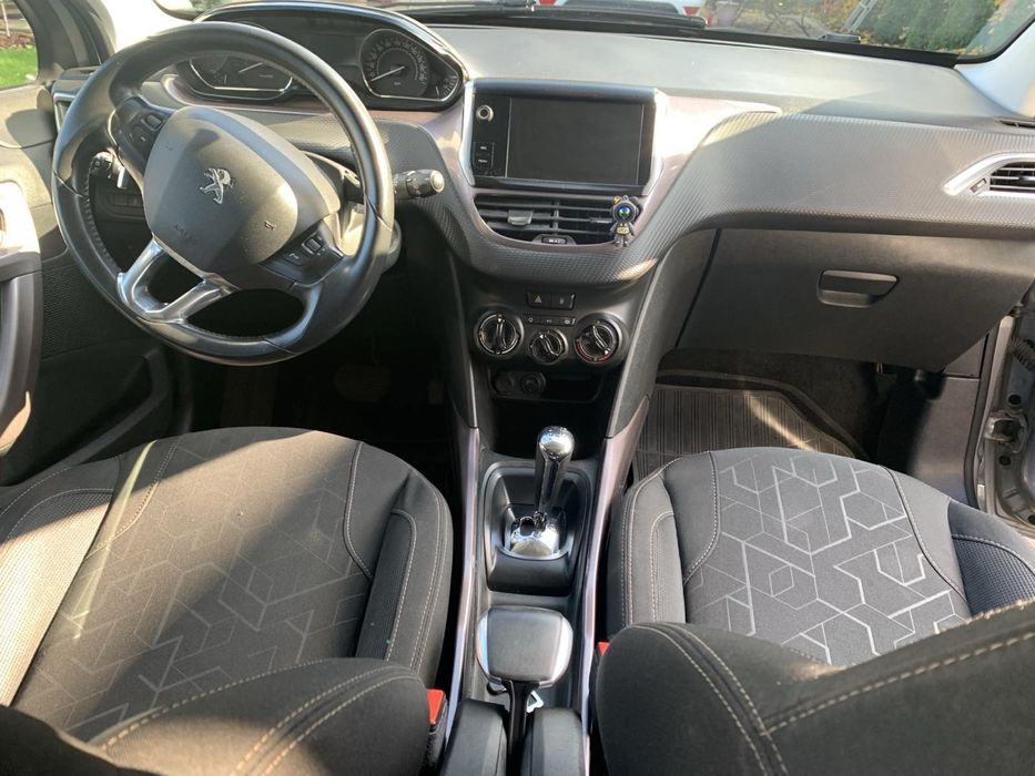 Пежо 2008/Peugeot 2008/Пежо 2008 - 2014 р.в/ гарний стан/без дтп