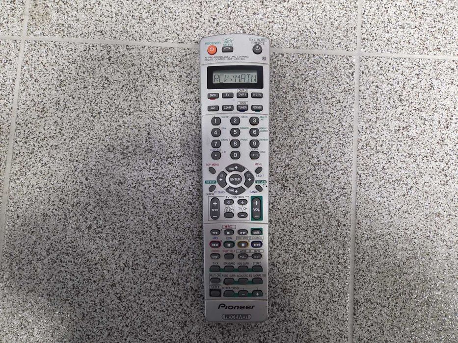 Pioneer VSX-1016V – amplituner kina domowego + pilot