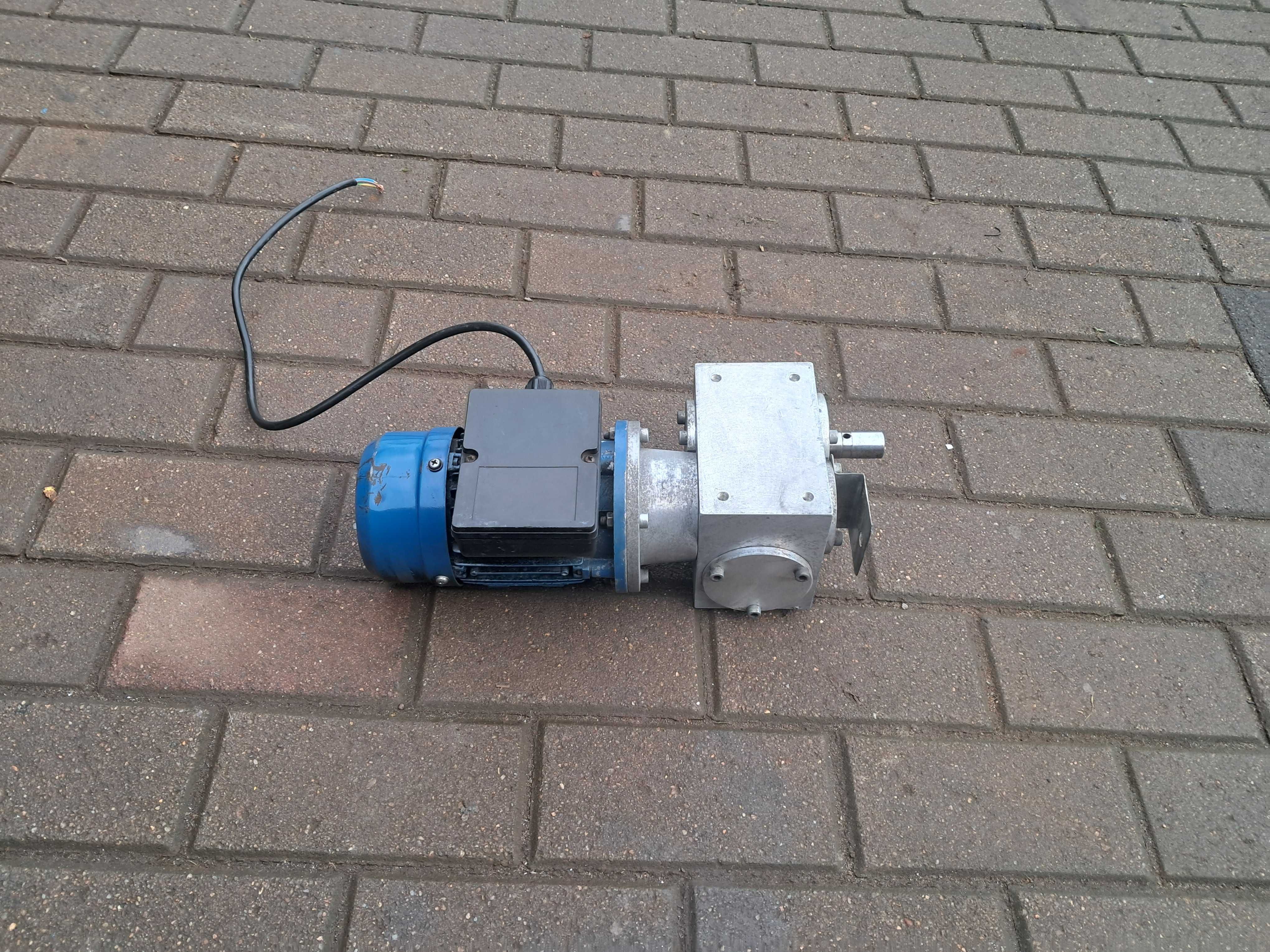 Motoreduktor, napęd przekładnia do podajnika pieca 230v.Wysyłka