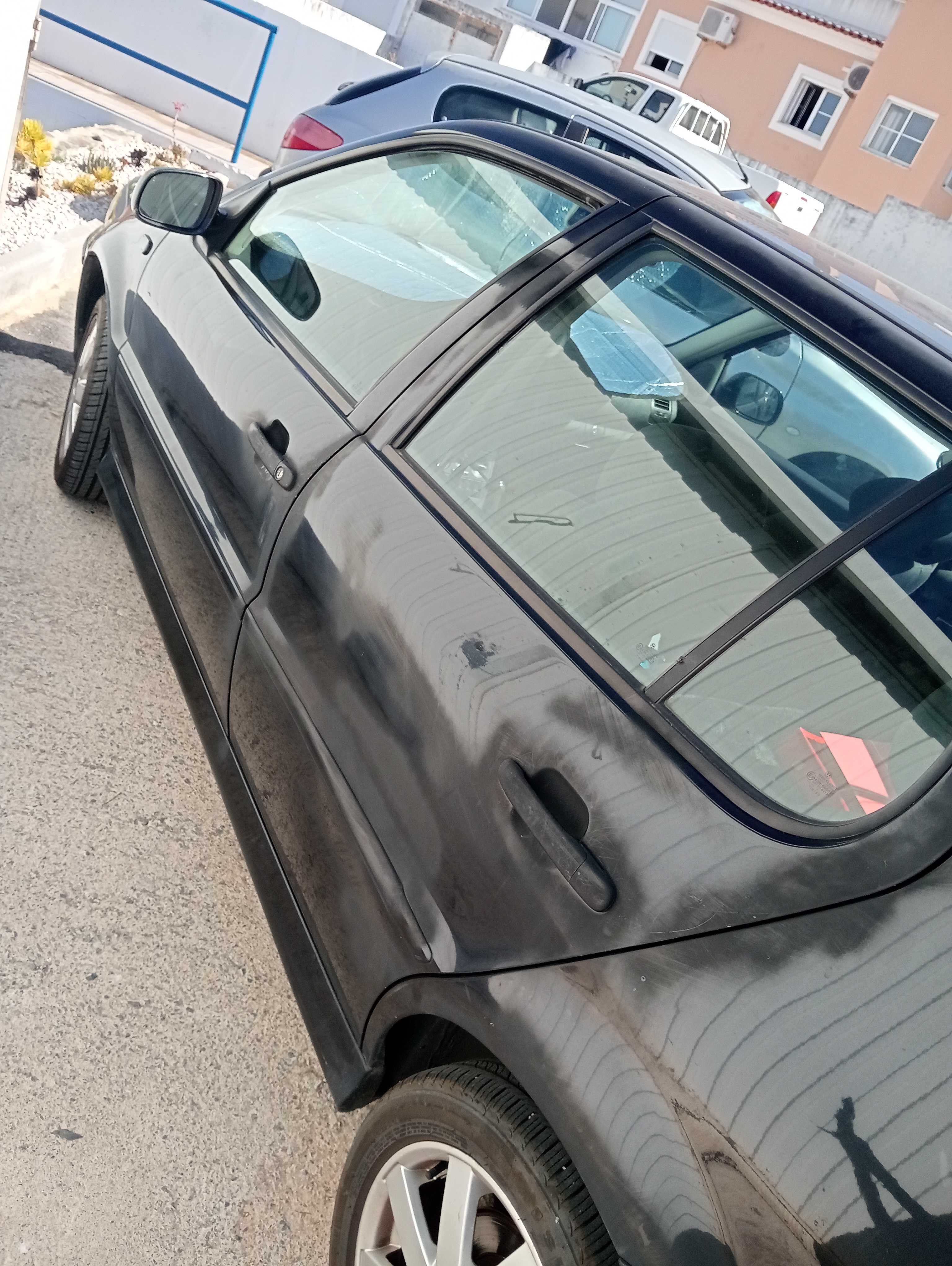 Vendo ou troco por carrinha fechada comercial