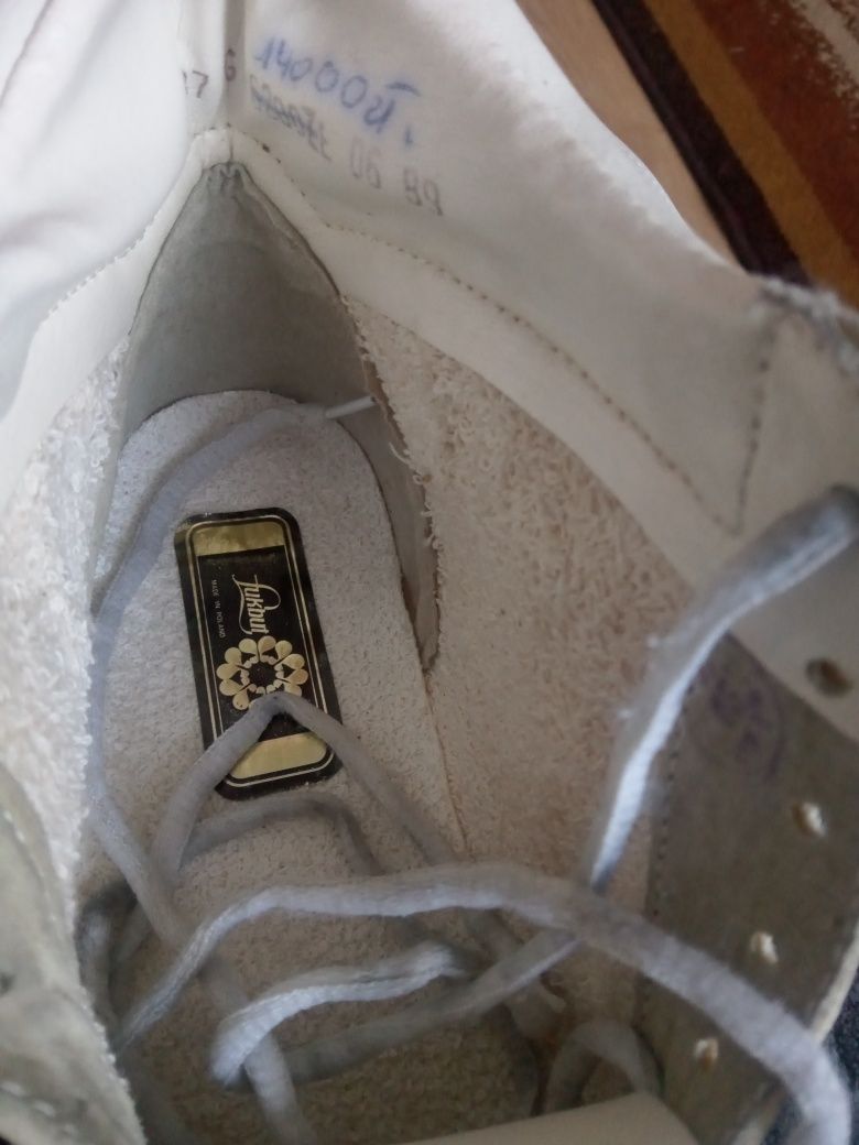 Buty rozmiar 37 łukbut lata 89