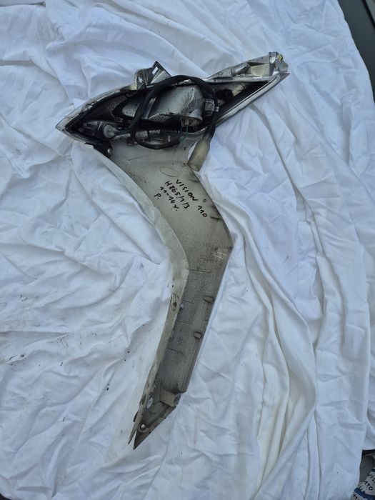 Prawa Czasza Czacha Owiewka z Lampą Honda Vision 110