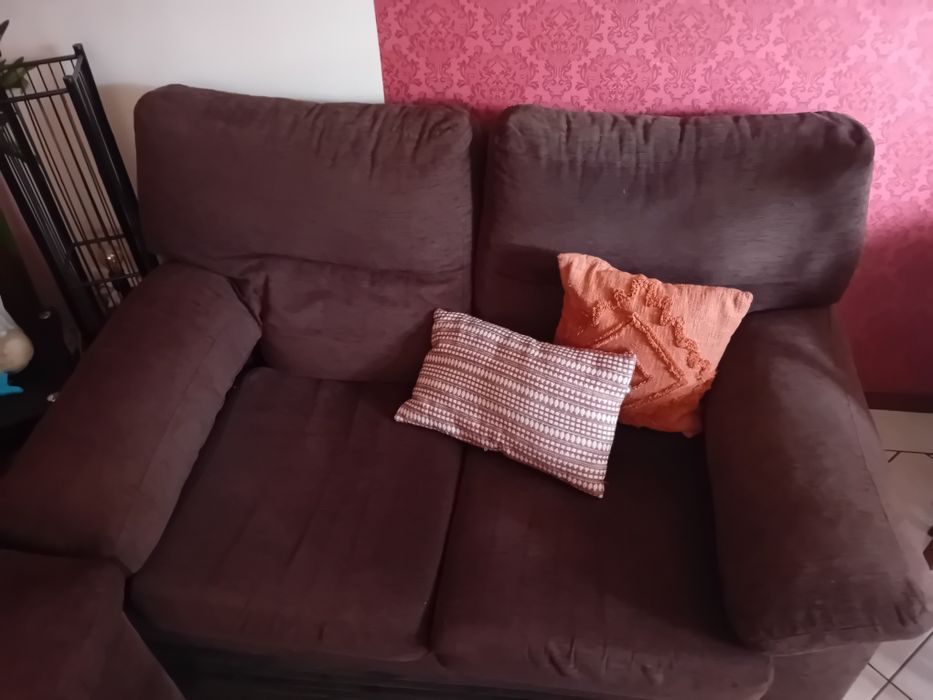 Sofá tecido 2+2!