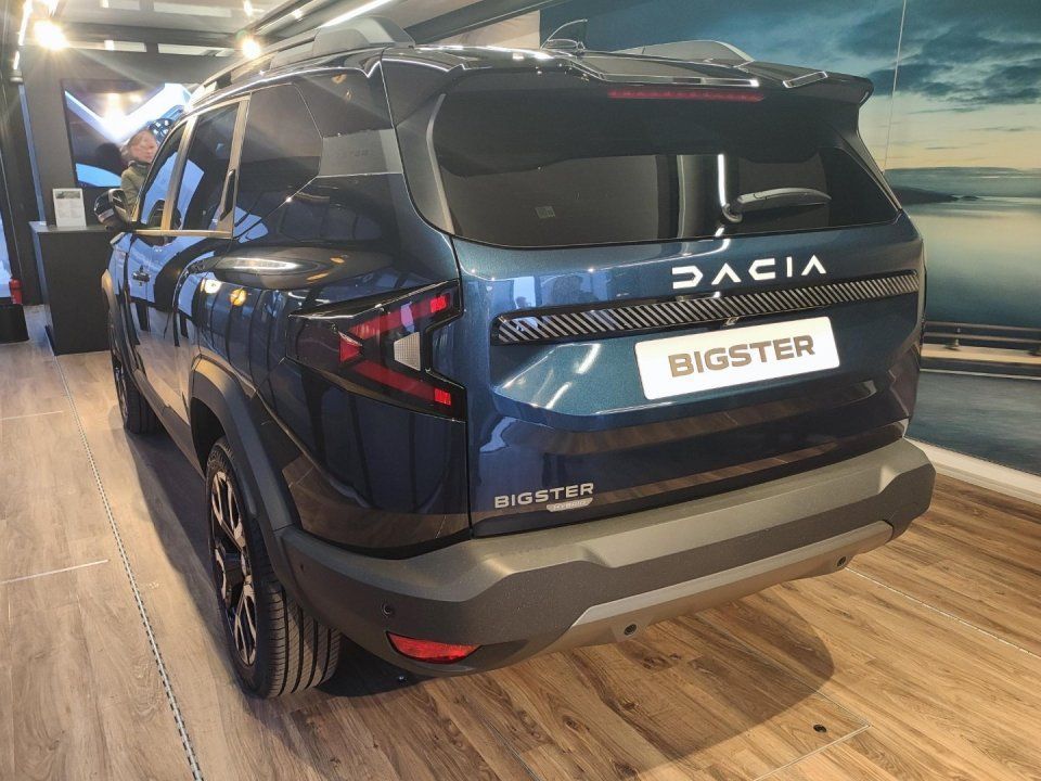 Dacia Bigster BIGSTER Journey Hybrid 1,8 155KM, 2025r. nowość - BIGSTER - full hybri