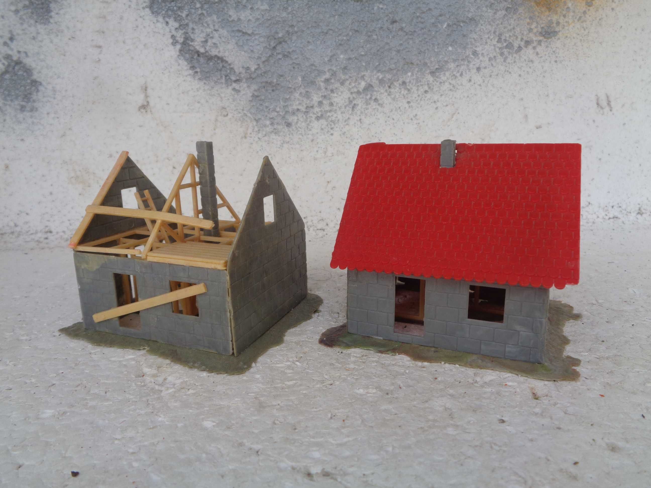 1:87 Faller 2 casas em construção para pista comboio