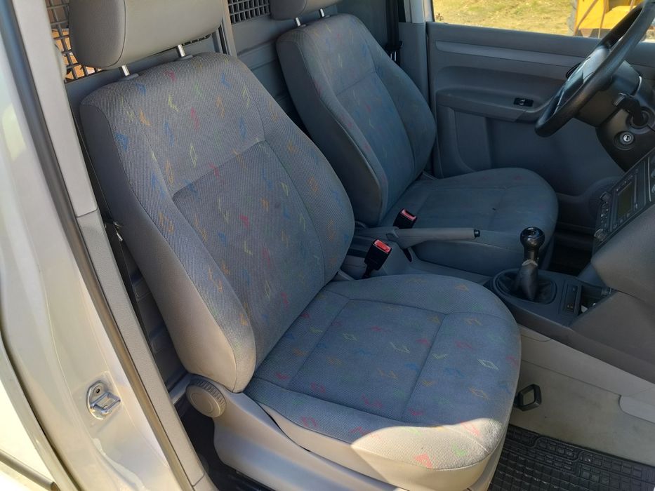 VW Caddy 1.9tdi com AC