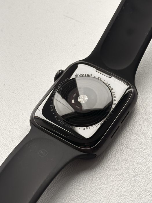 Apple watch se ..,