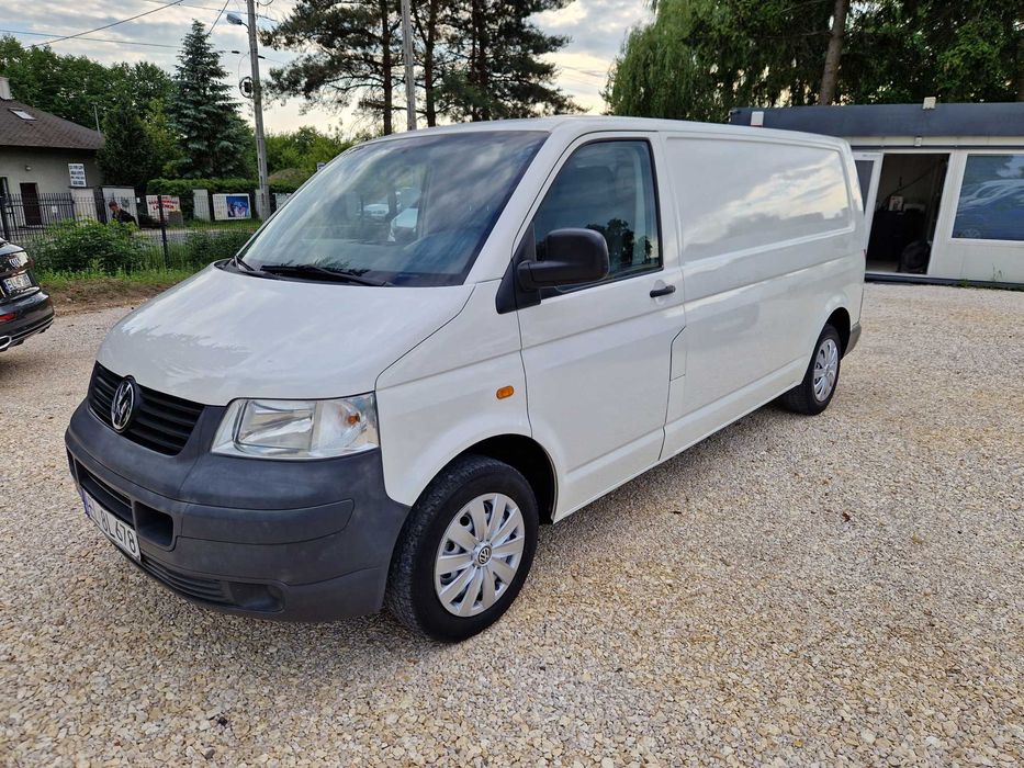 Bus VW Transporter T5 Long HAK 3 osob Wynajem Wypożyczalnia Łódź Górna