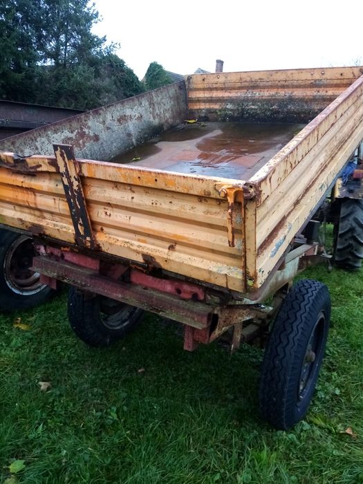 Przyczepa 1-osiowa wywrotka