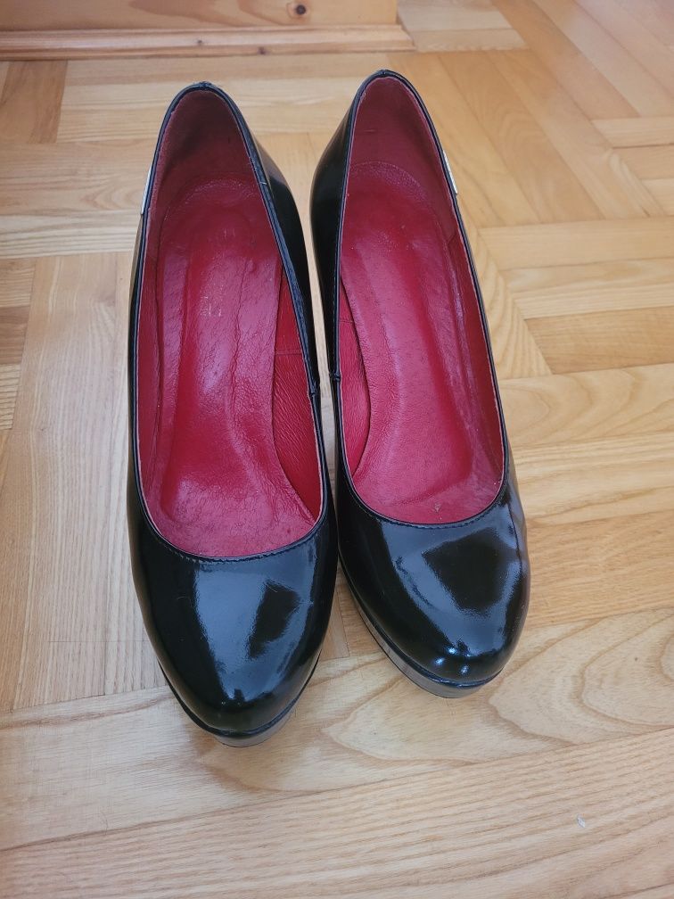 Buty szpilki eleganckie 38