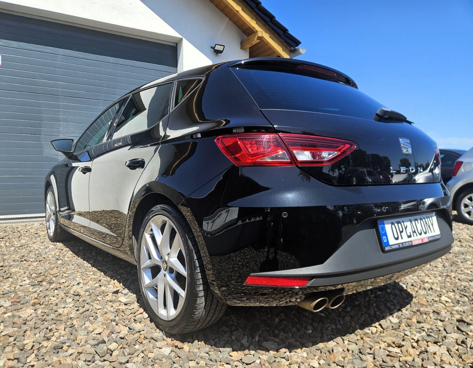 Seat Leon FR 1.8 benzyna z Niemiec po opłatach full LED