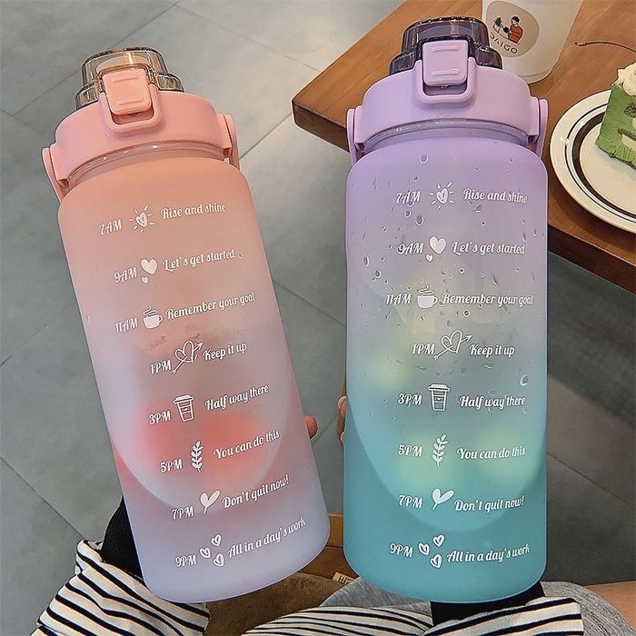 BUTELKA na wodę 2L ze skalą czasową!Fitnes Zdrowie!MEGA OKAZJA!