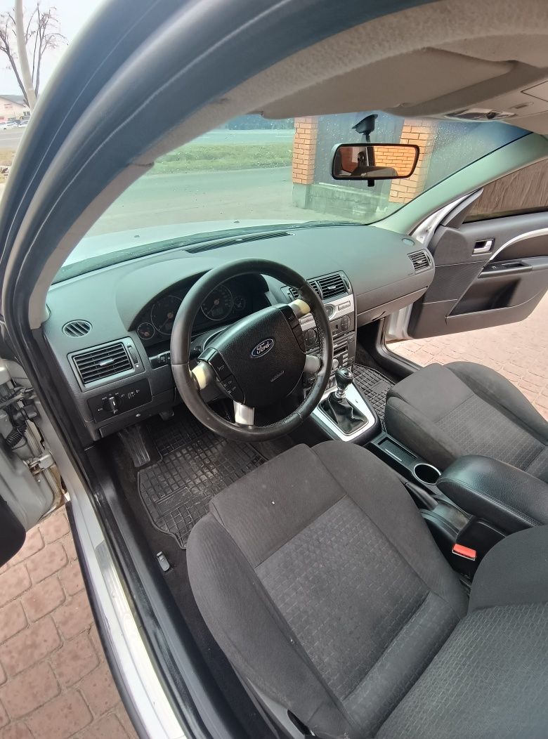 FORD MONDEO 2.0 дизель