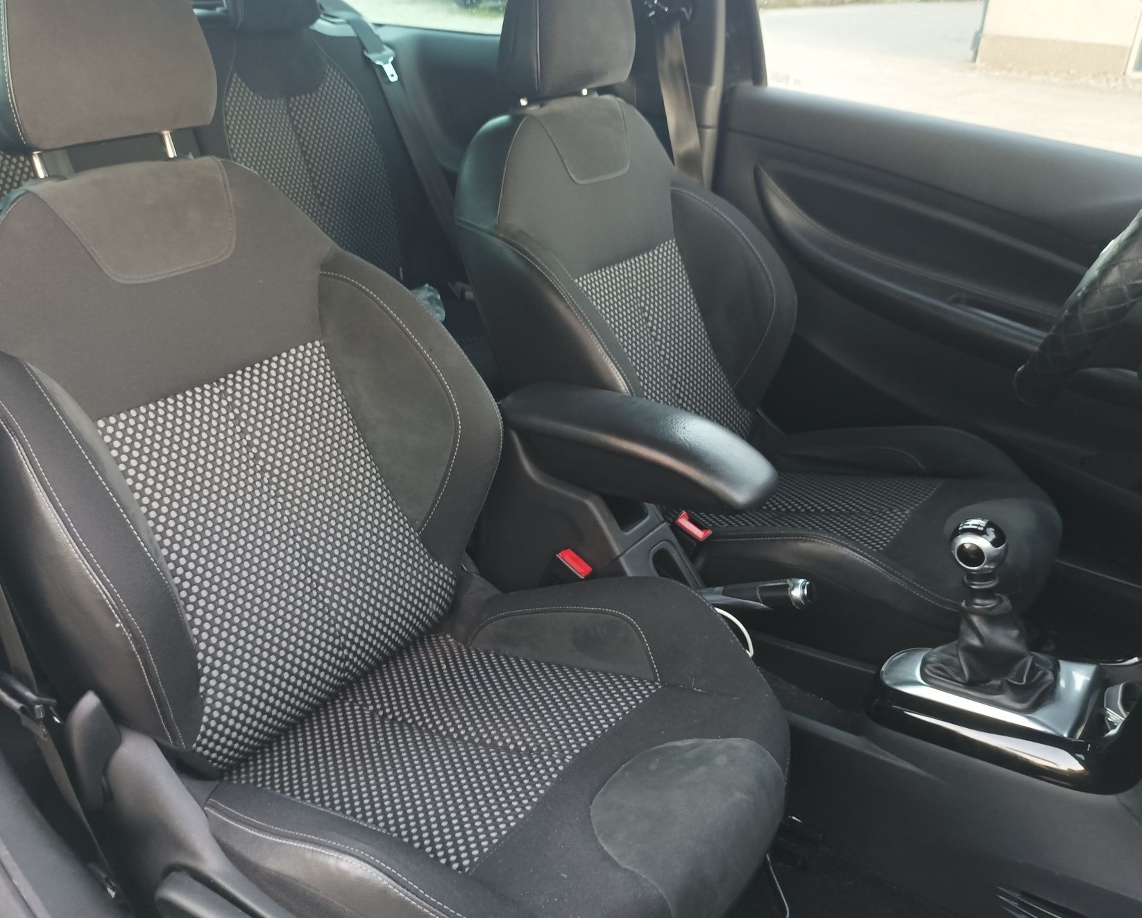 Citroen DS3 2010r. Benzyna 1.6 turbo 200KM !